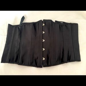 Black corset never worn
